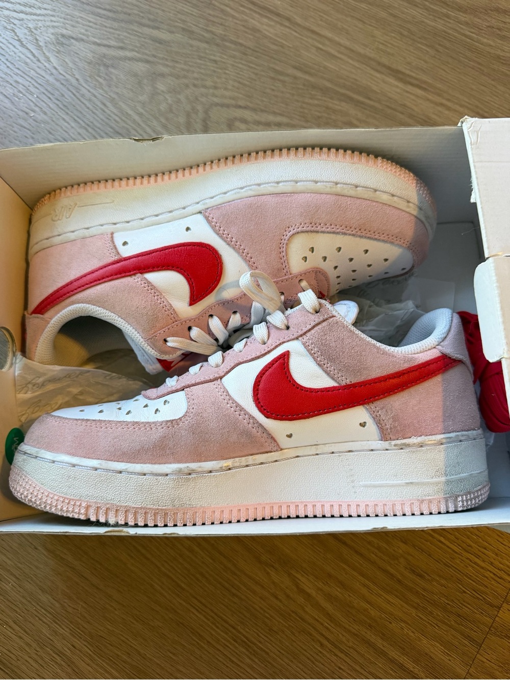 Nike Air Force 1 Low '07 QS
Valentine's Day Love Letter
